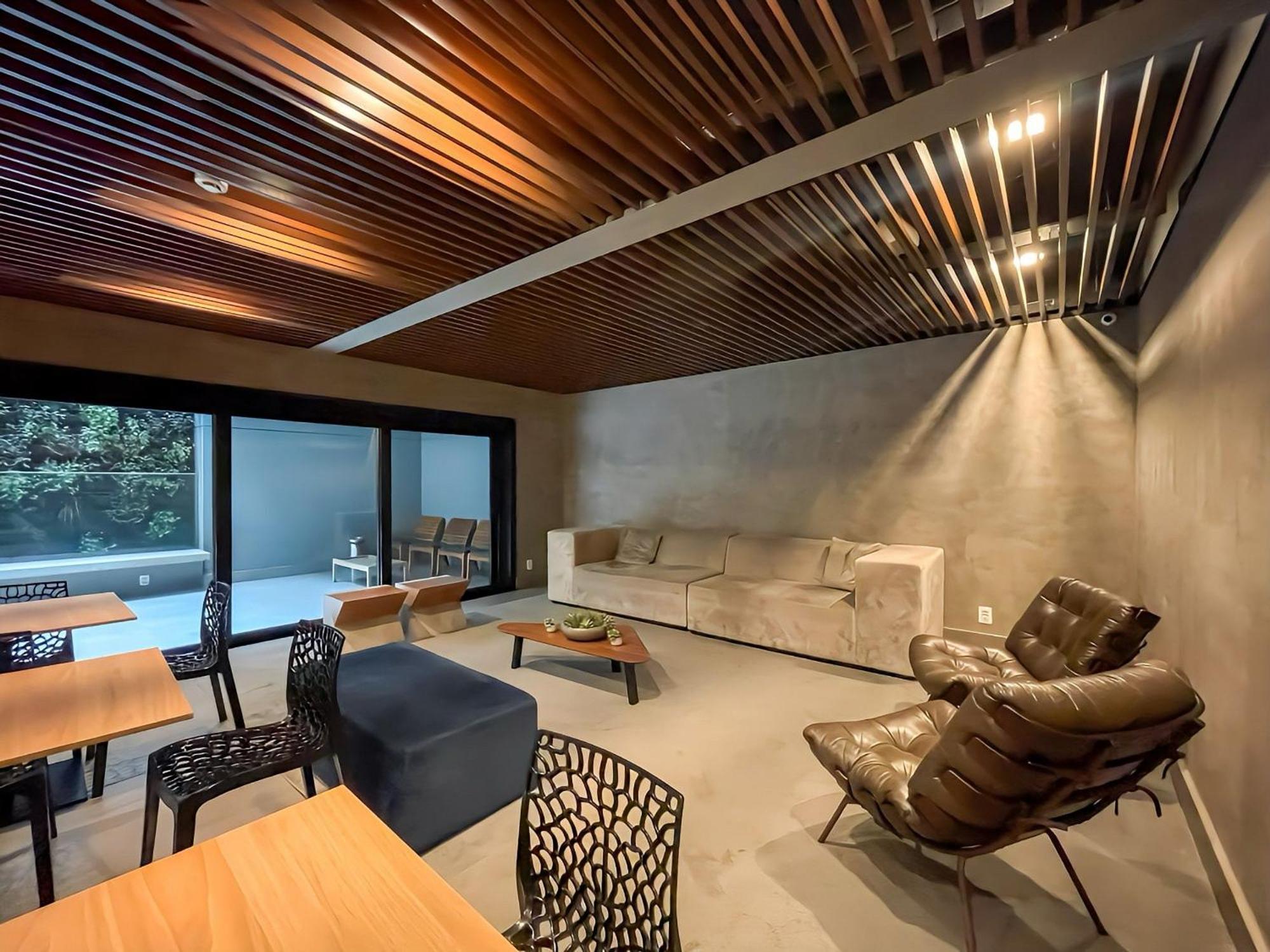 Vn Capote Valente: Conforto E Estilo Em Casa de Férias *